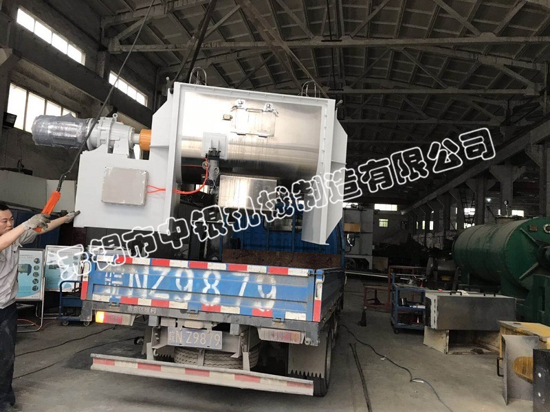 無(wú)錫中銀機(jī)械1000L螺帶混合機(jī)成功發(fā)往安徽合肥